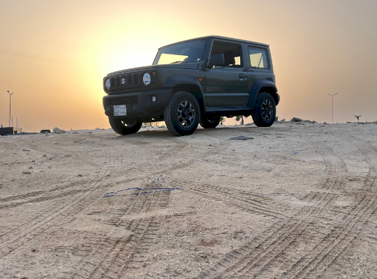 Suzuki Jimny-Its features, prices, and where to find it-Esarcar